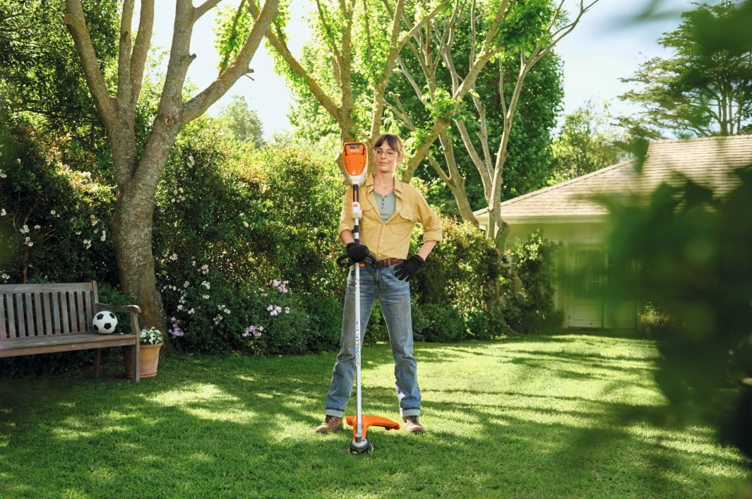 STIHL FSA 80 R Rasenkanten schneiden